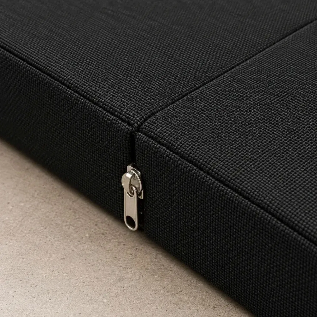 Üç Parçalı Katlanır Minder · 60 × 180 × 7 cm · Siyah görsel 2