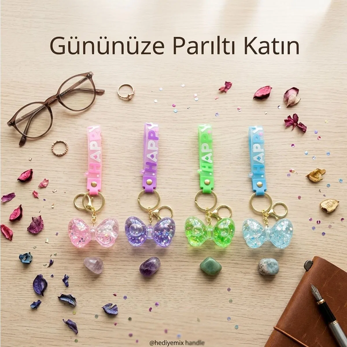 Mika kristal anahtarlık altın kulplu görsel 5