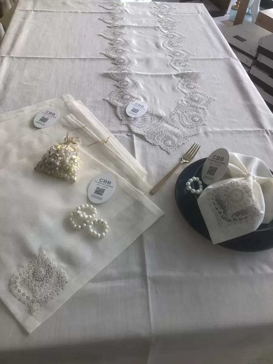 Sofra Takımı Kartanesi Gardenya Keten Yemek Takımı 160x220 Masa Seti 12 Kişilik 26 Parça Runner Set Kreme Gold görsel 3