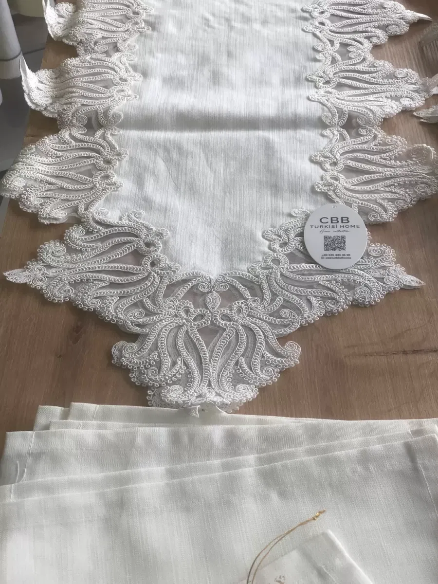 Sofra Takımı 155x220 cm Masa Seti Keten Dantelli Dekoratif Gülse Model Yemek Masası Örtüsü Krem görsel 10