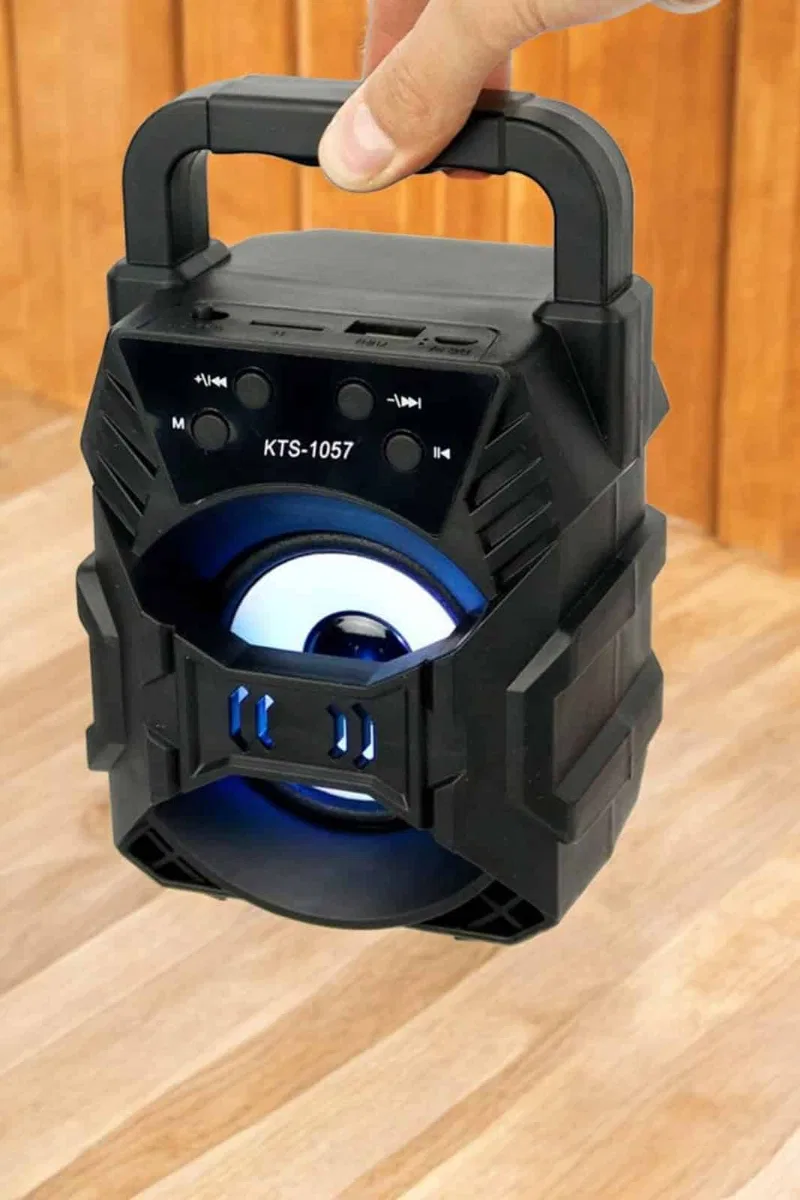Işıklı Bluetooth Hoparlör Müzik ve Renkli Işık Taşınabiilir görsel 2