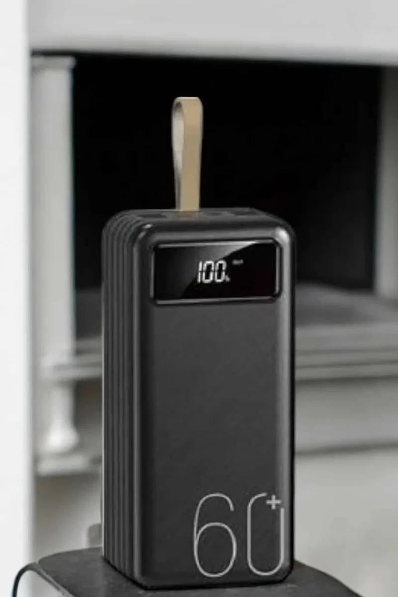 Powerbank 60. 000 MAH 4 Portlu Uzun Şarj Süreli Dijital Göstergeli görsel 3