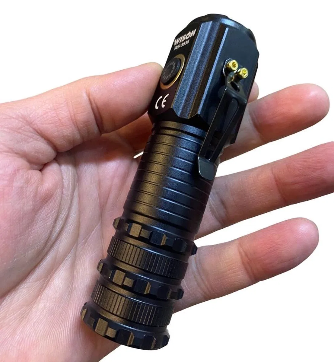 Wison Ws-3838 1500 Lümen Mıknatıslı Usb Şarjlı El Feneri görsel 3