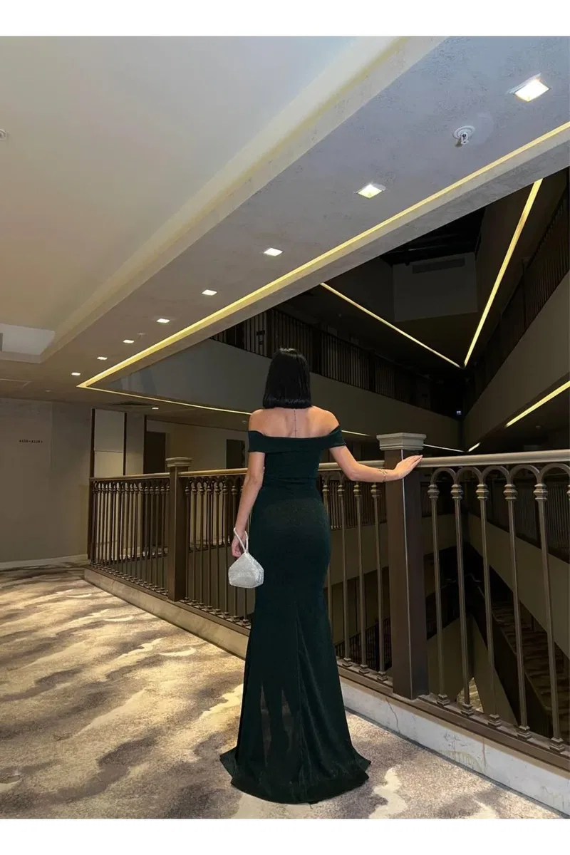 Kadın Modern Stil Kayık Yaka Kolsuz Balık Kesim Elbise görsel 6