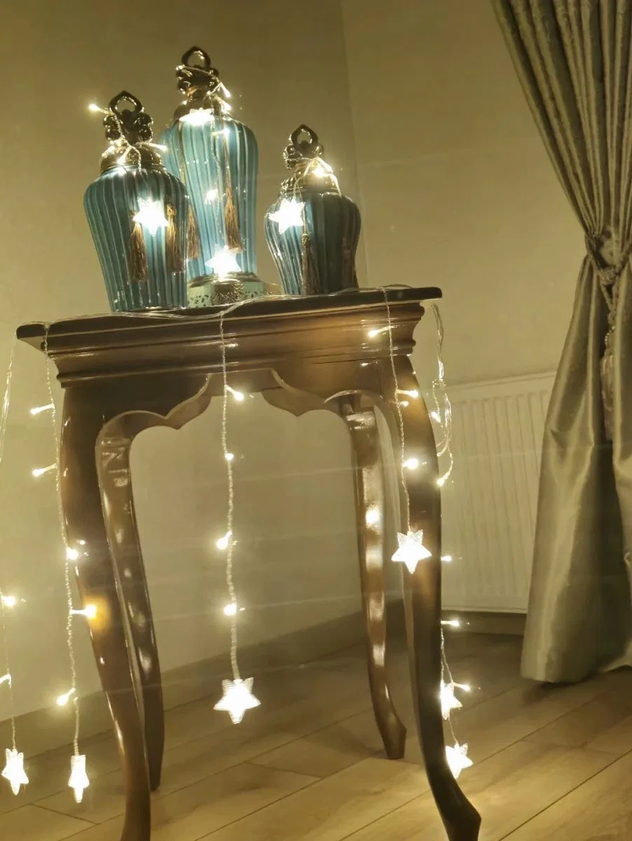Yıldız 4m 96 Led 19 Saçak 40-50-60cm Gün Işığı Yıldız Boyutu: 7cm görsel 2