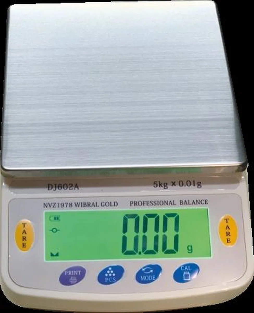 Diamond Dijital Göstergeli Profesyonel Hassas Terazi Nvz-1978 (5 Kg-0. 01)