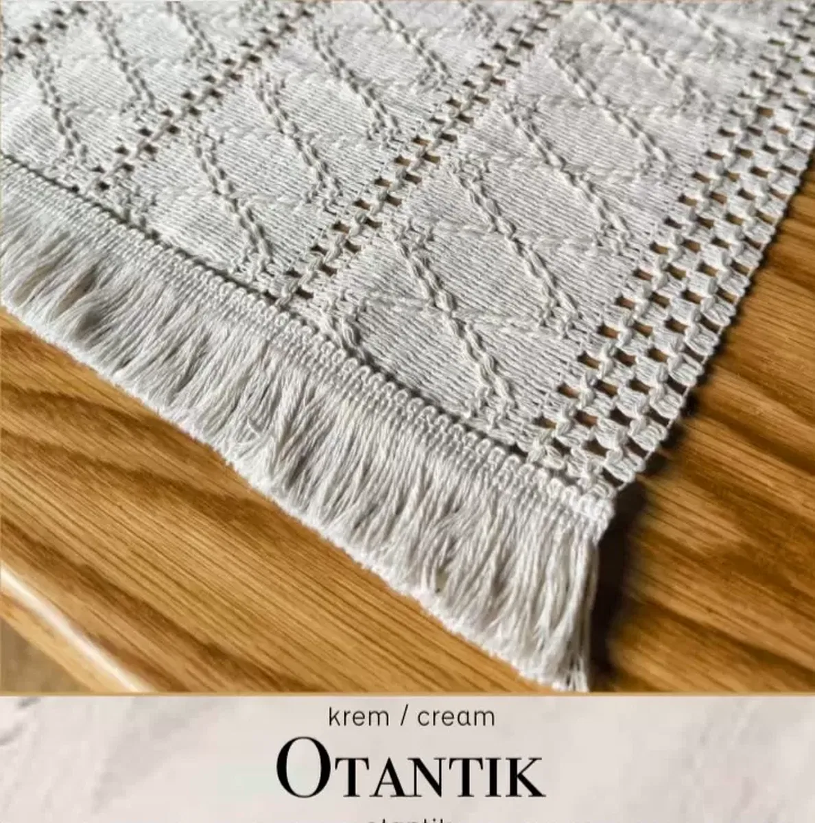 Kreme Krem Otantik 40x140 cm Fransız Dantel Detaylı Sehpa Örtüsü Şık Model görsel 2