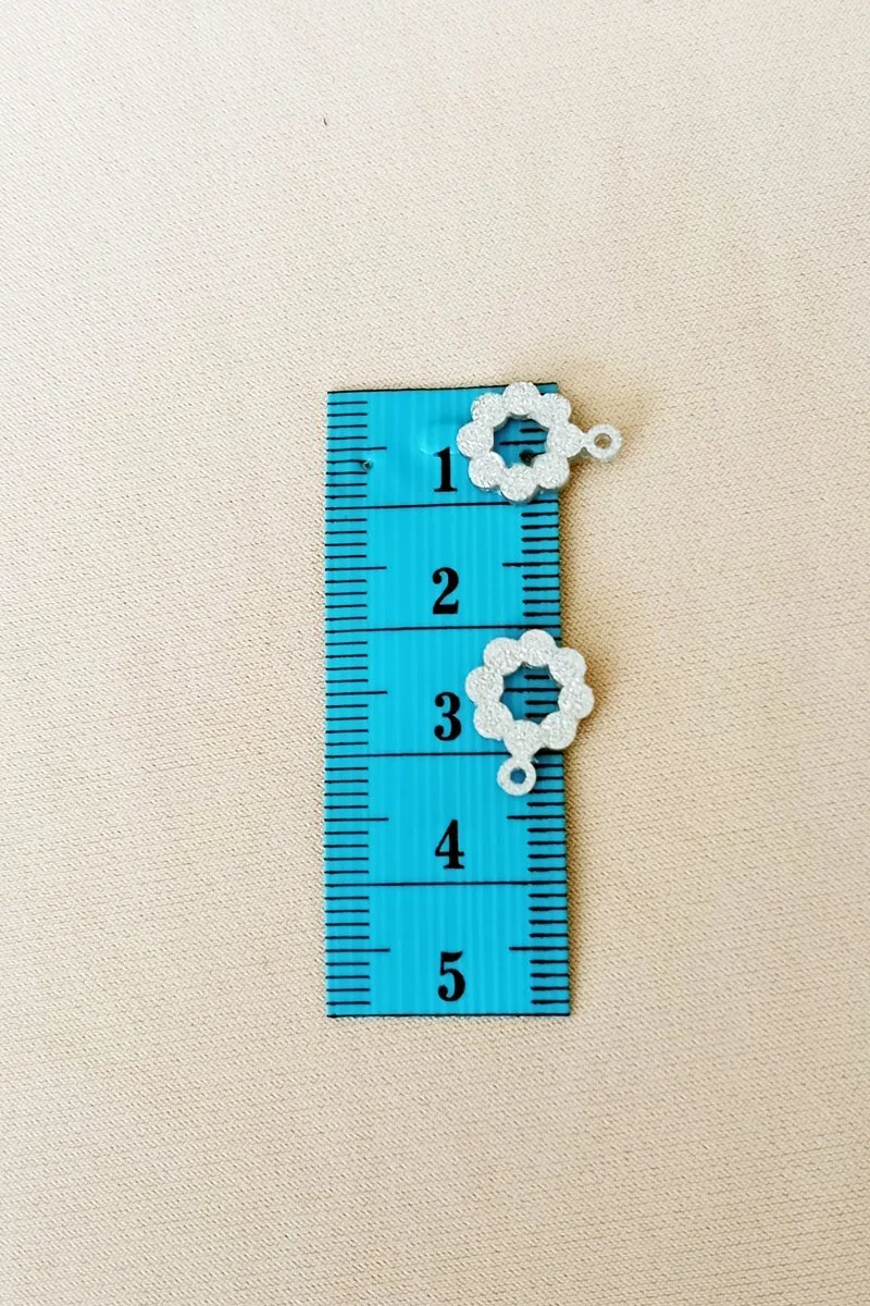 Oya Abiye Bileklik Kolye Pleksi Metalik Plastik Pul Gümüş Renk 24 gram 105 adet - BNC561 görsel 2