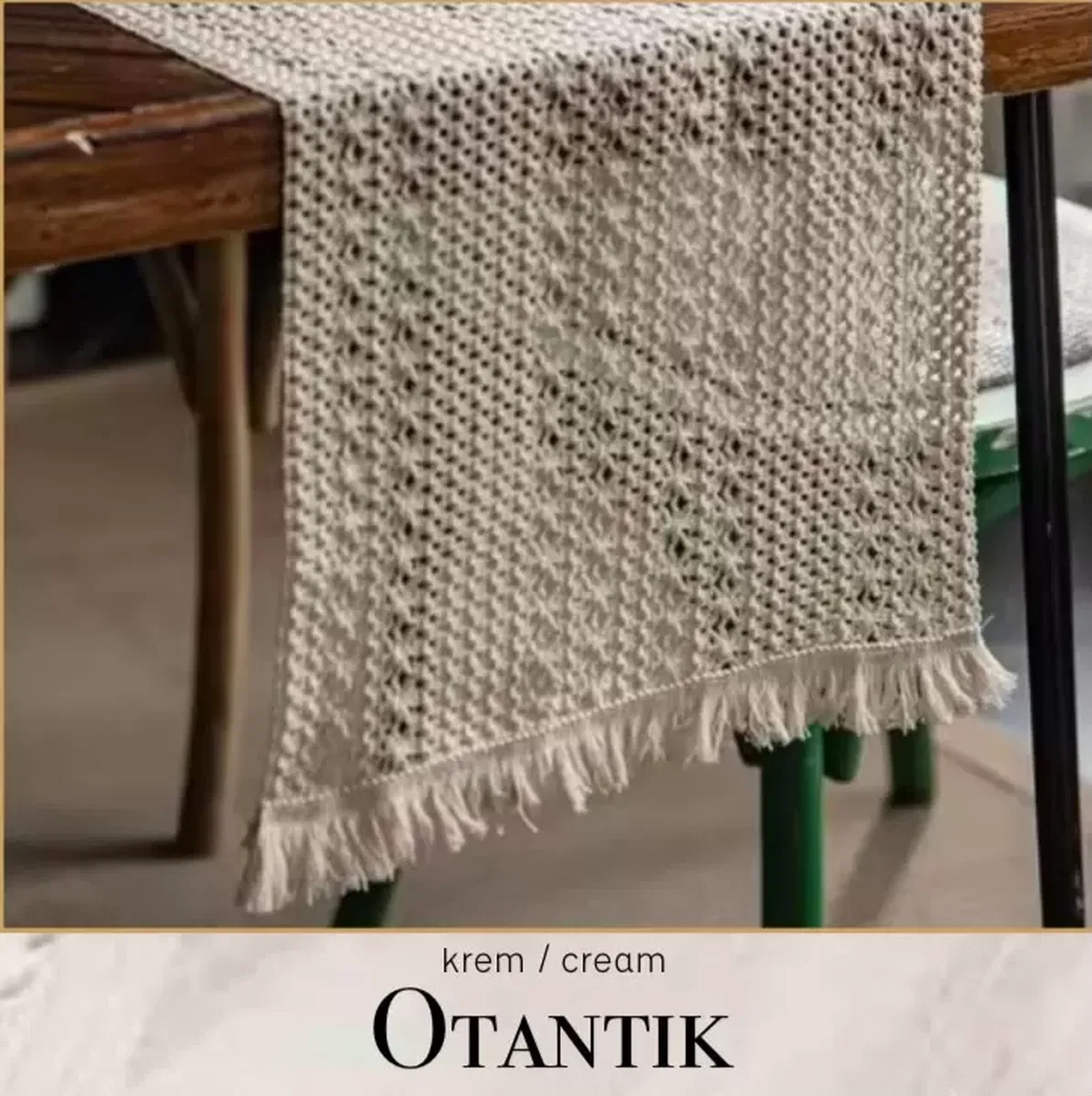 Masa Üzerine Runner, Sehpa Örtüsü Fransız Dantel Detaylı Otantik 40 x 140 cm Krem görsel 4