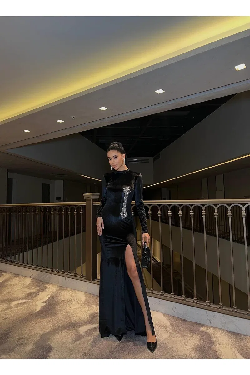 Kadın Trend Model Mezuniyet Elbisesi V Yaka Uzun Kol Balık Kesim Abiye Elbise