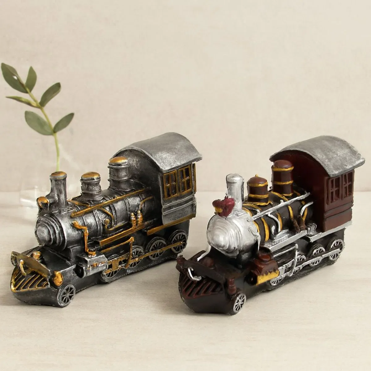 Vintage Tren Biblo Kumbara Reçine 20x12x8 cm