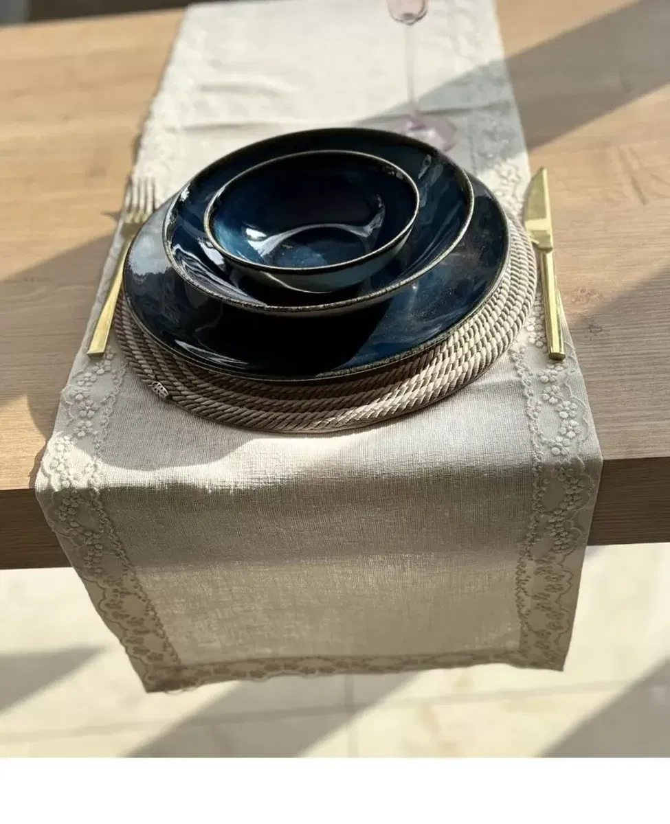 Masa Üzerine Runner, Sehpa Örtüsü Fransız İşlemeli Detaylı Zara Model Krem görsel 5