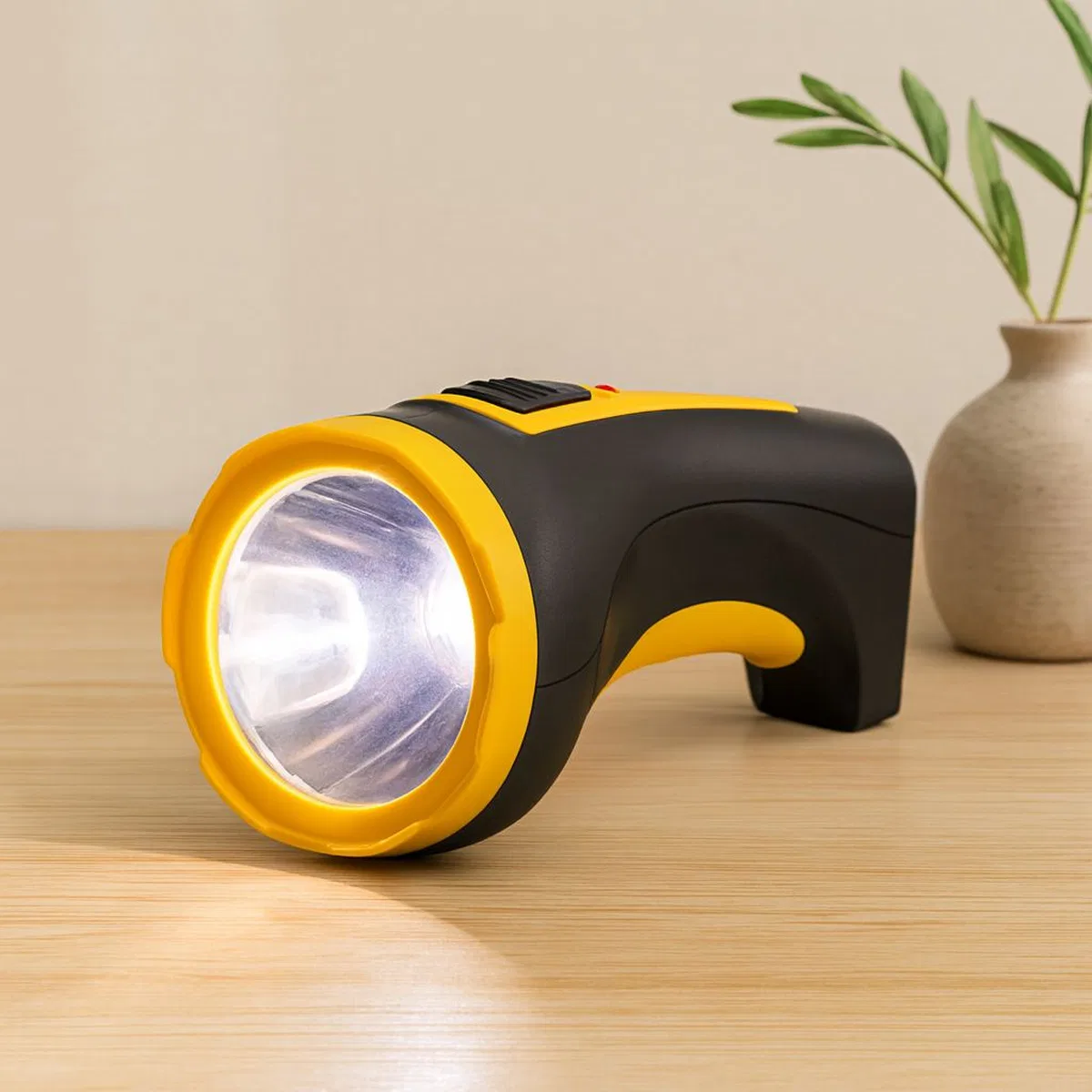 10W Tek LED Şarjlı Uzun Menzilli El Feneri