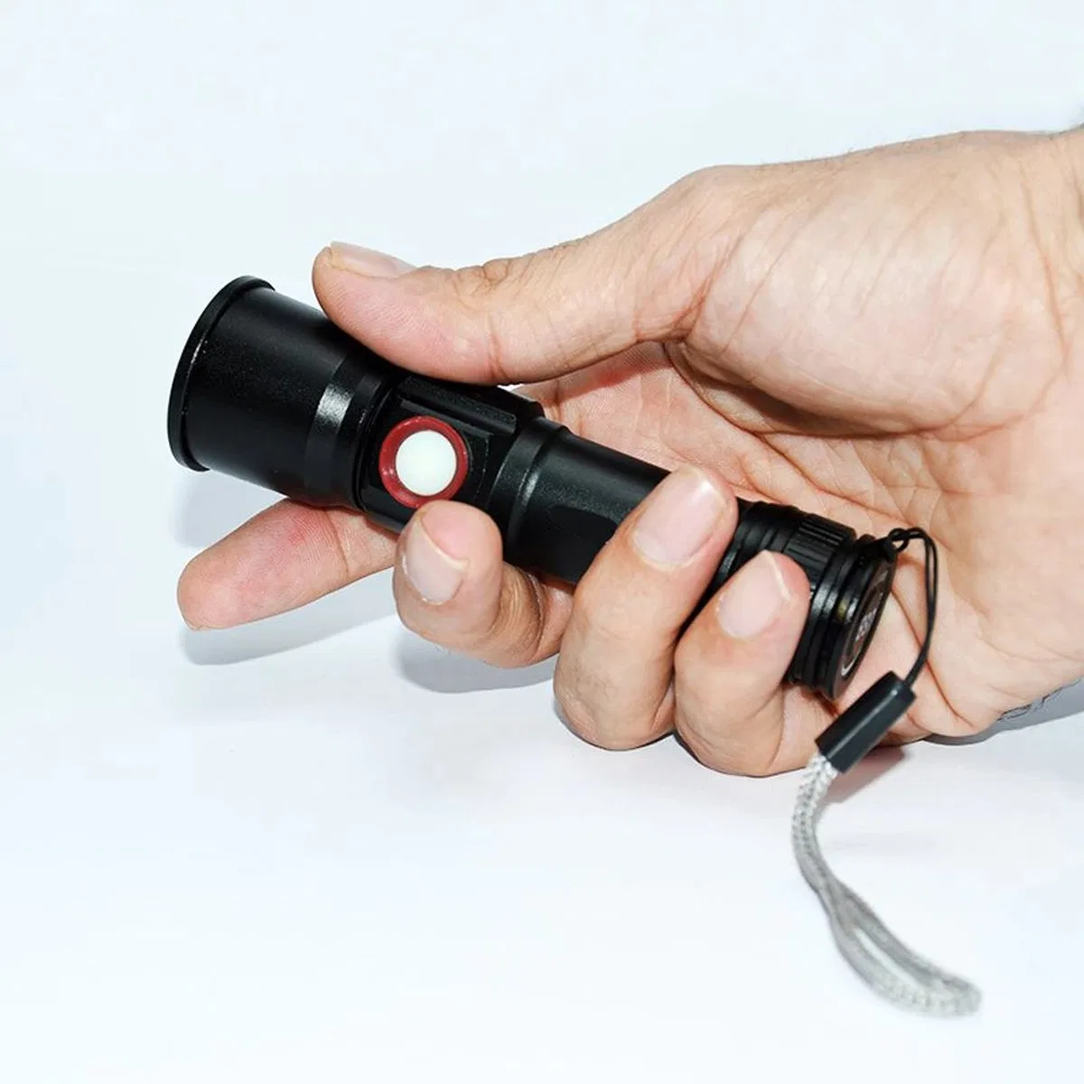 2 Led 1. 000 Lümen Usb Şarjlı El Feneri Wt-611