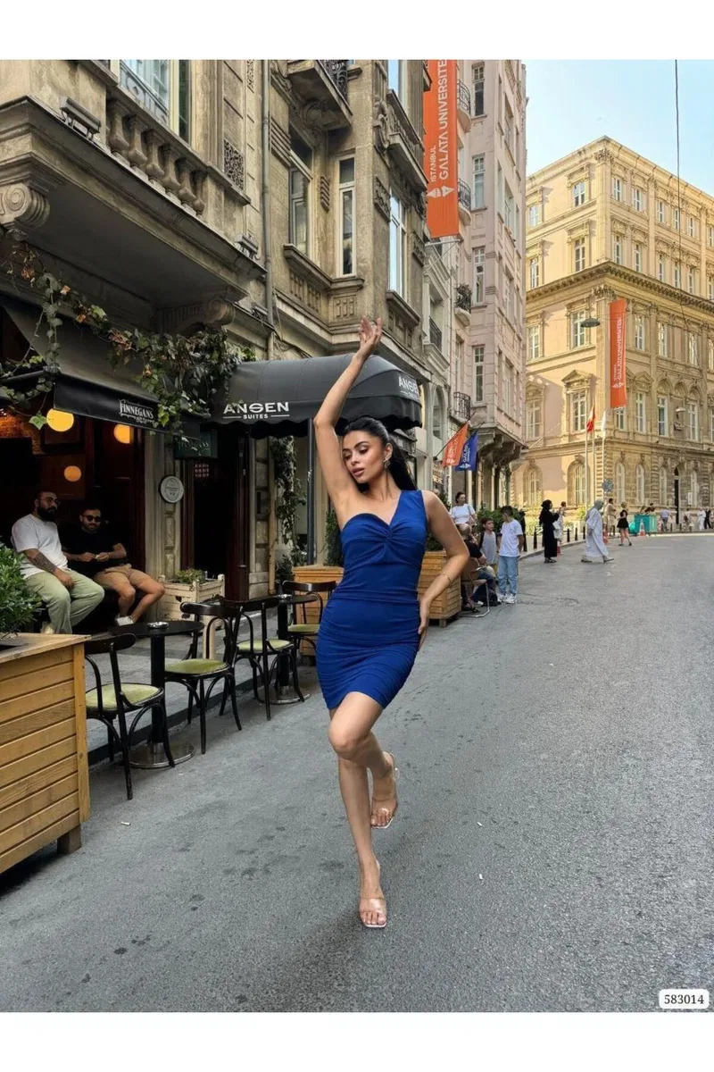 Kadın Günlük Straplez Tek Kol Balık Kesim Abiye Elbise görsel 2