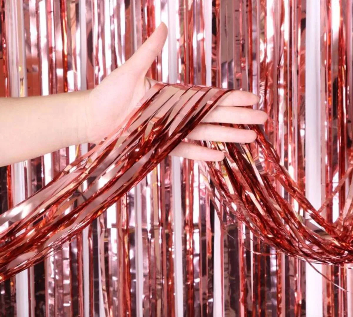Rose Gold Püsküllü Kapı Perdesi - Parti, Bekarlığa Veda, Doğum Günü 1x2 M görsel 3