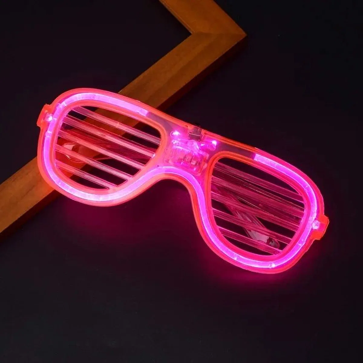 Pembe Led Işıklı Parti Gözlüğü - Neon Glow Şerit Gözlük 3 Modlu görsel 5