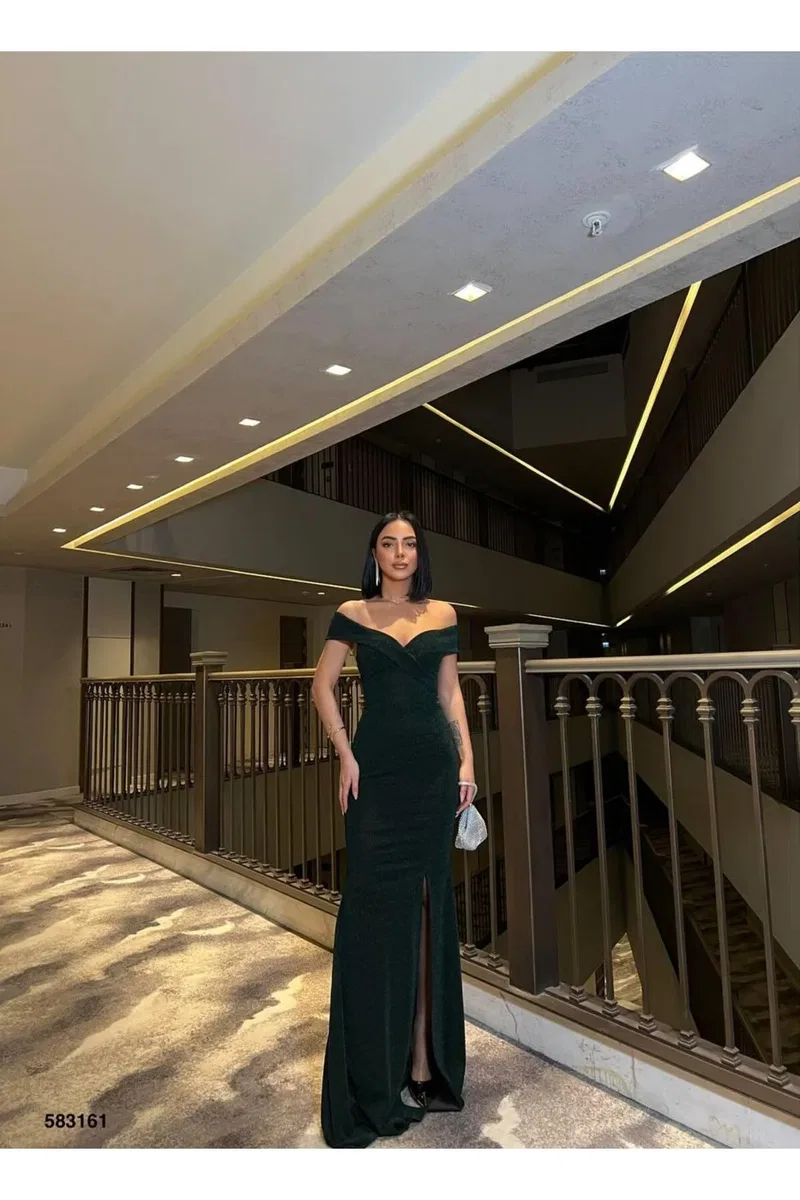 Kadın Modern Stil Kayık Yaka Kolsuz Balık Kesim Elbise görsel 3