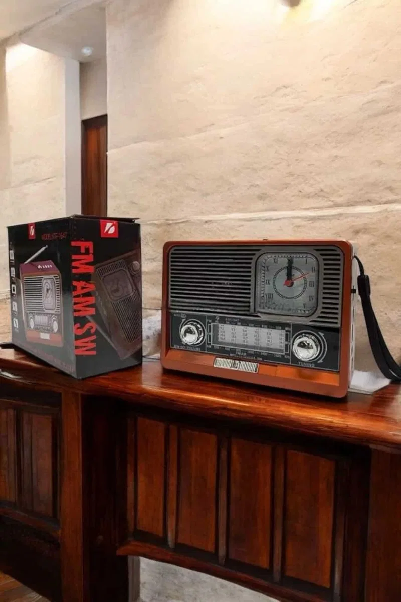 Nostaljik Görünümlü Usb Girişli Bluetooth Bağlantılı Radyo görsel 2