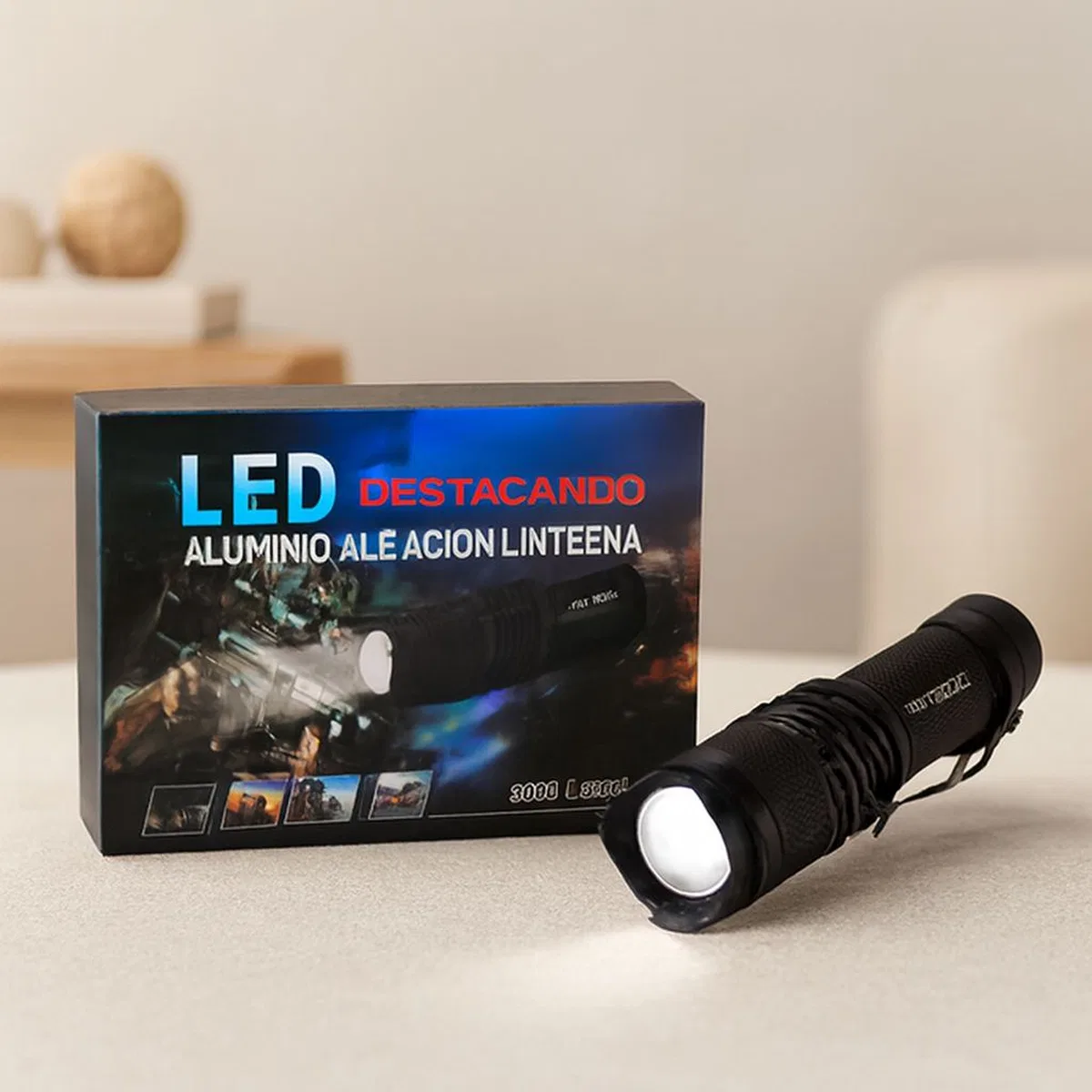 Zoomlu Şarjlı El Feneri 3000 Lumen Metal Kasa 12. 5 cm