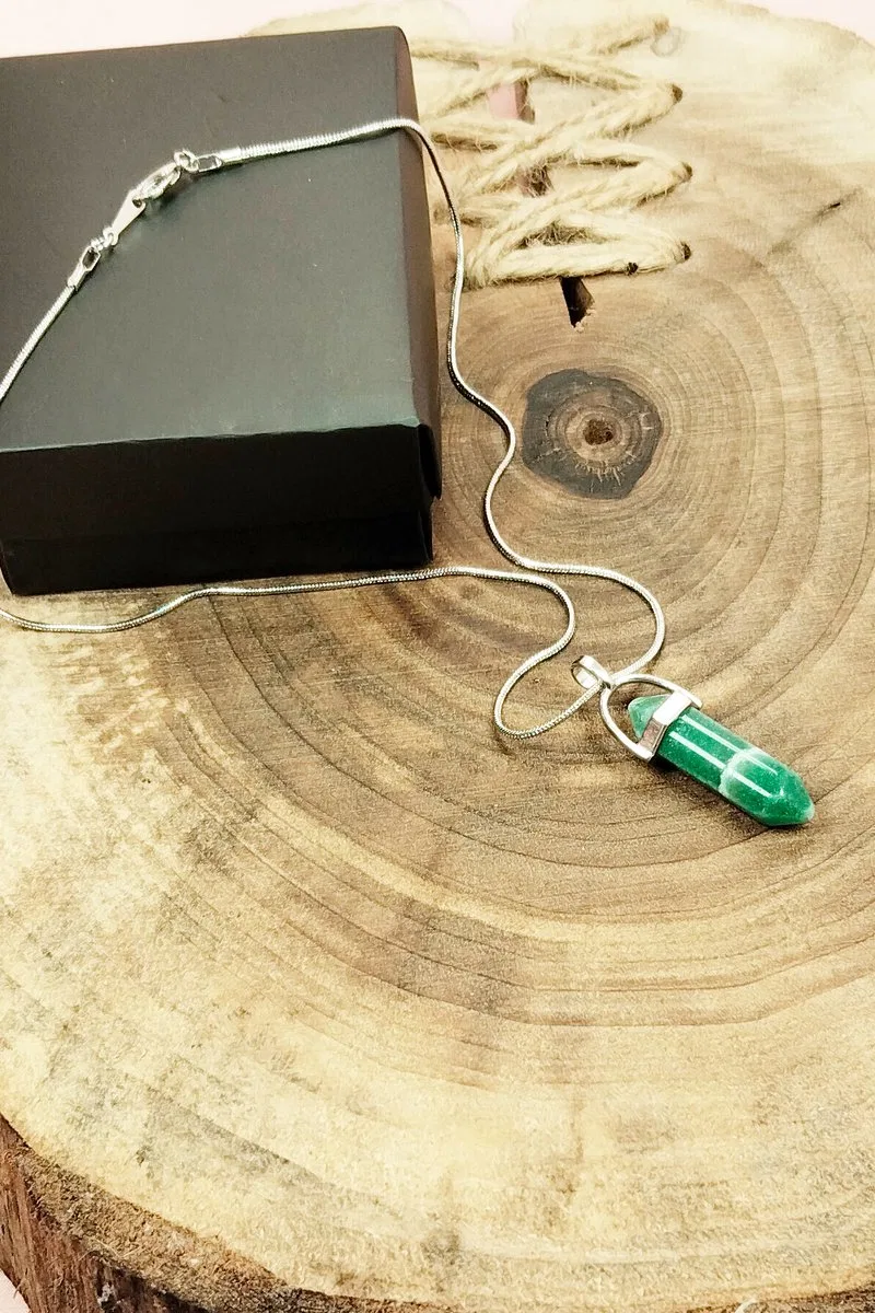 Yeşim Doğal Taşı Zincirli El Yapımı Tasarımlı Kolye Uç: 3, 5 cm Zincir: 20 cm Kutulu mudanis görsel 4