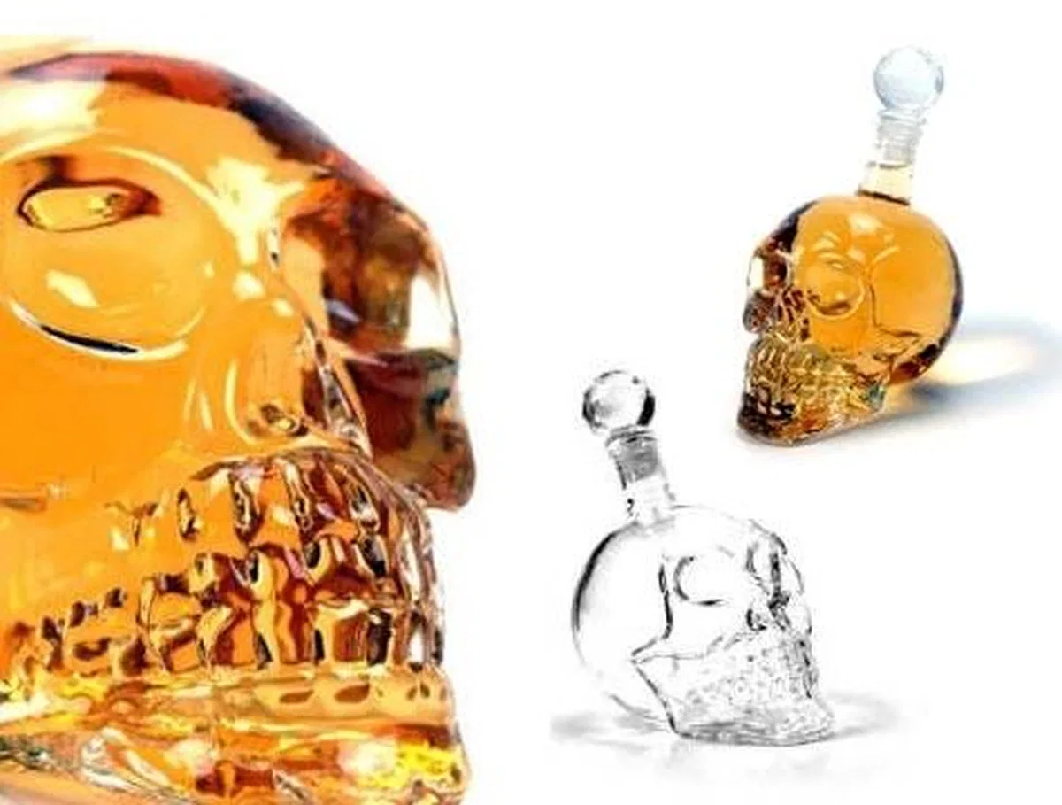 Crystal Head Kuru Kafa Cam Şişe 350 Ml görsel 3
