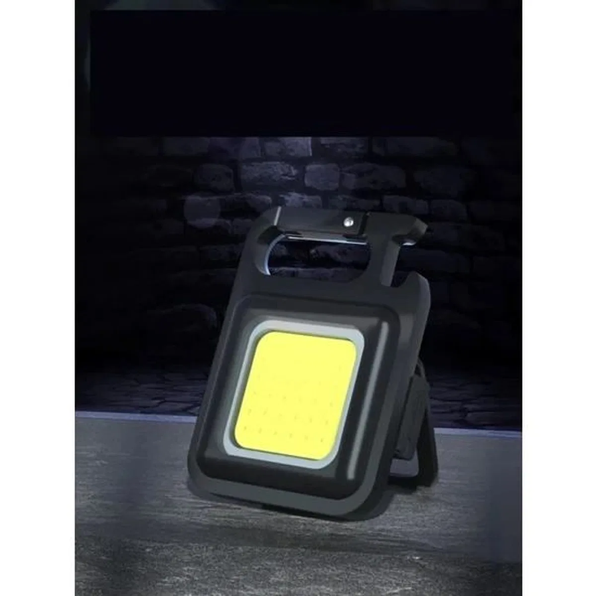 Mini 30 Ledli Mıknatıslı Anahtarlık Flash Kamp Lambası Askılı Kapak Açacaklı Şarjlı Fener görsel 3