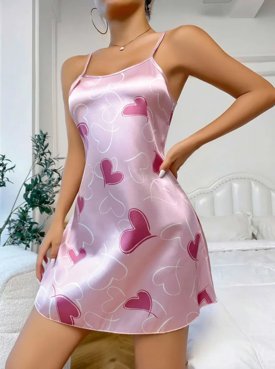 Kadın Pembe Saten Askılı fuşya kalp Desen baskılı Gecelik 2217 görsel 2