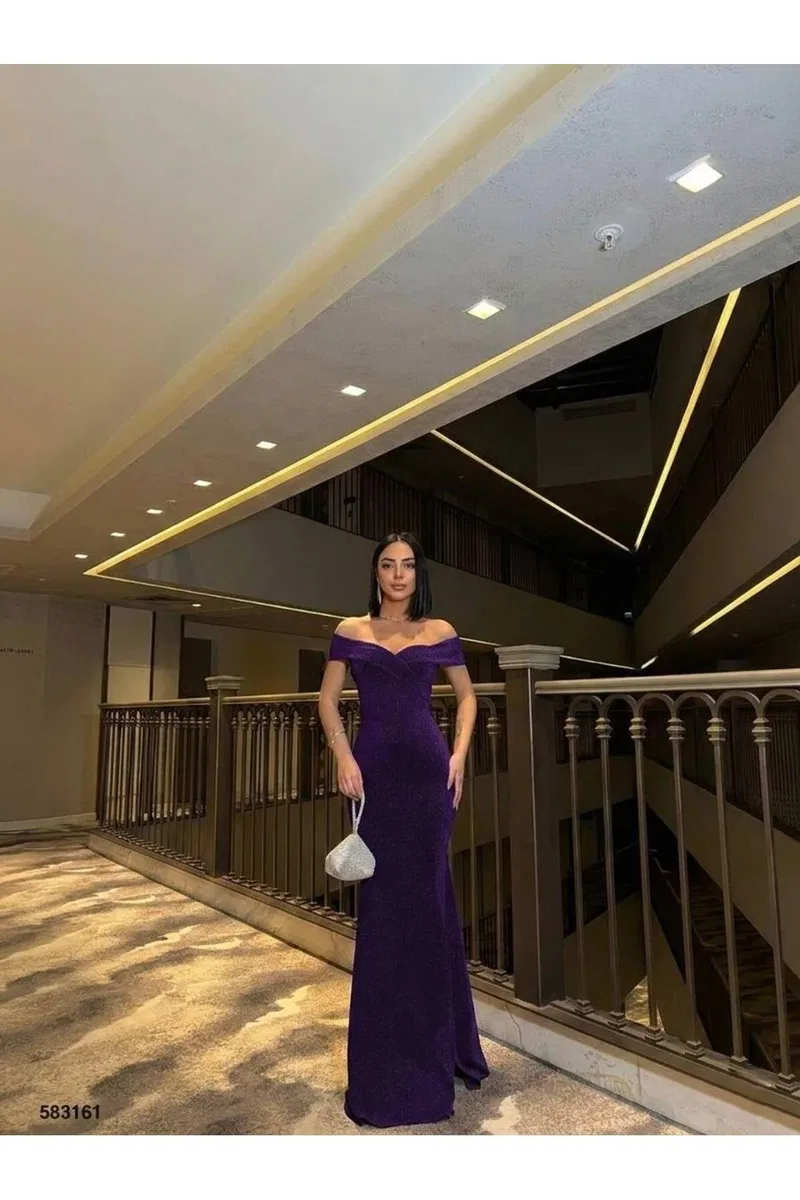 Kadın Modern Stil Kayık Yaka Kolsuz Balık Kesim Elbise