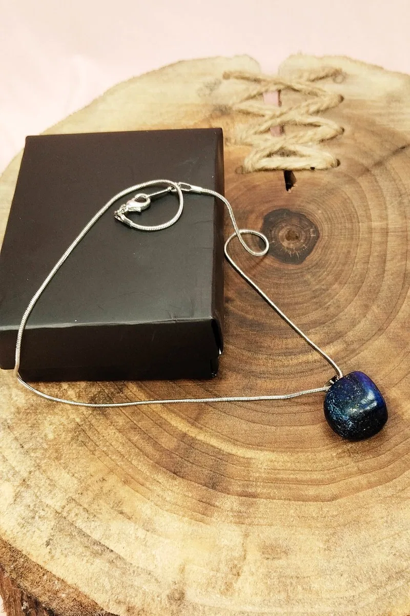 Lapis Lazuri Doğal Taşı Zincirli El Yapımı Kolye Uç: 2 cm Zincir: 20 cm Kutulu görsel 4