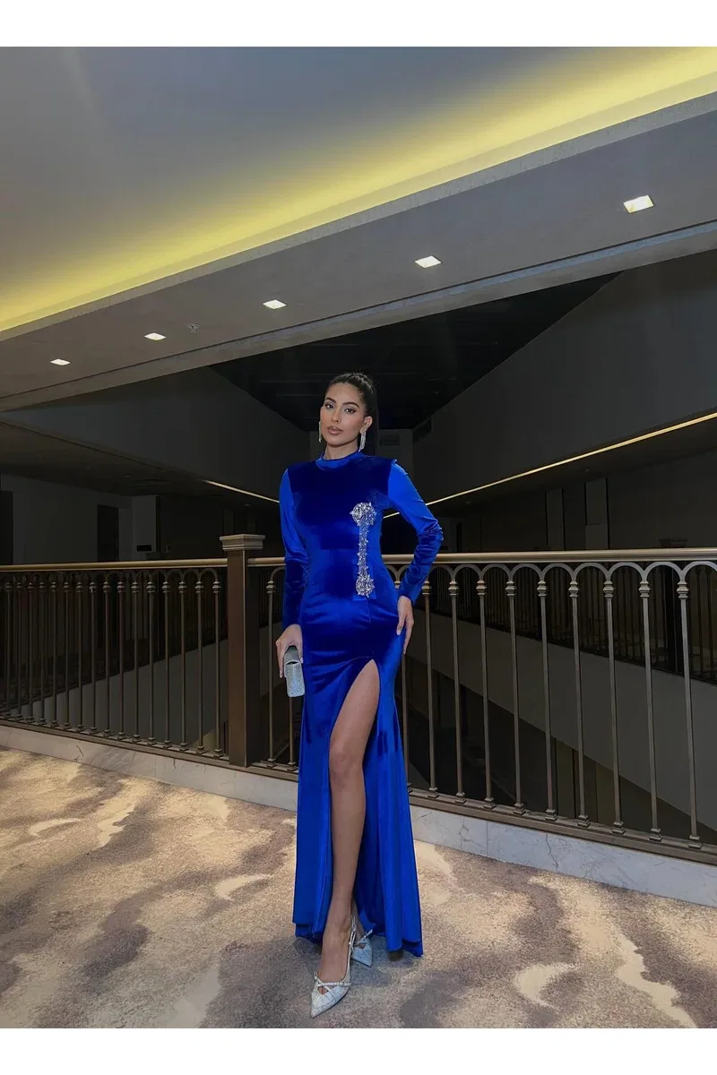 Kadın Trend Model Mezuniyet Elbisesi V Yaka Uzun Kol Balık Kesim Abiye Elbise görsel 5