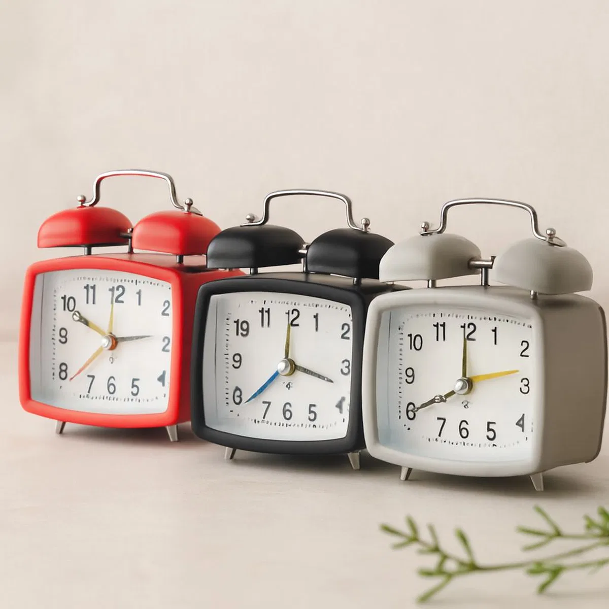 Çift Zilli Metal Masa Alarm Saati (Işıklı, Pilli)
