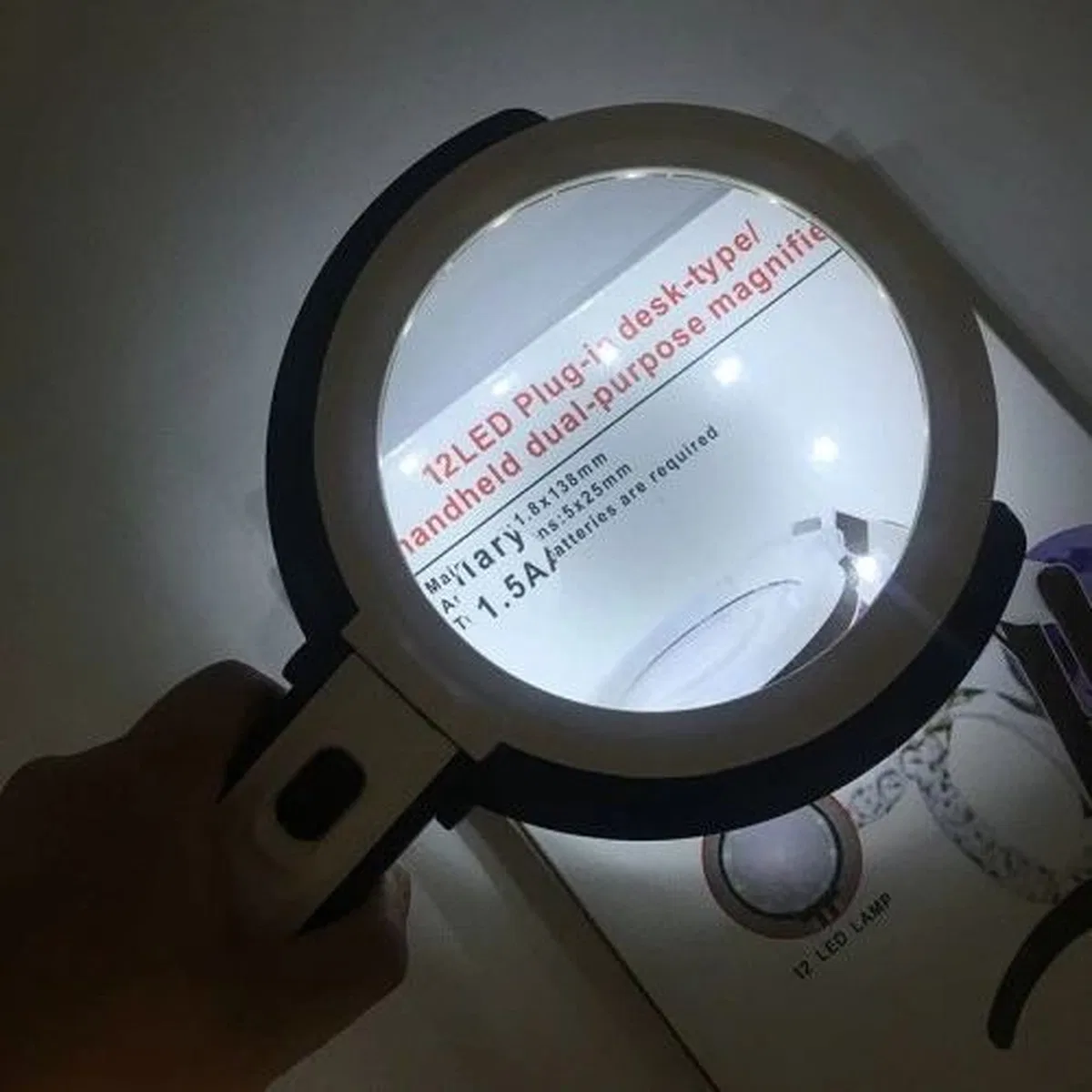 2x5x120mm 10 Ledli Masaüstü Büyüteç görsel 2
