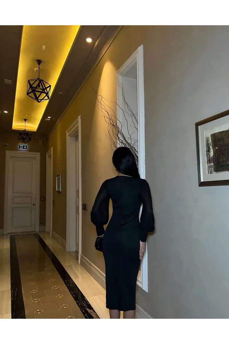 Kadın Trend Tasarım Kare Yaka Askılı Saten Kumaş Balık Kesim Abiye Elbise görsel 4