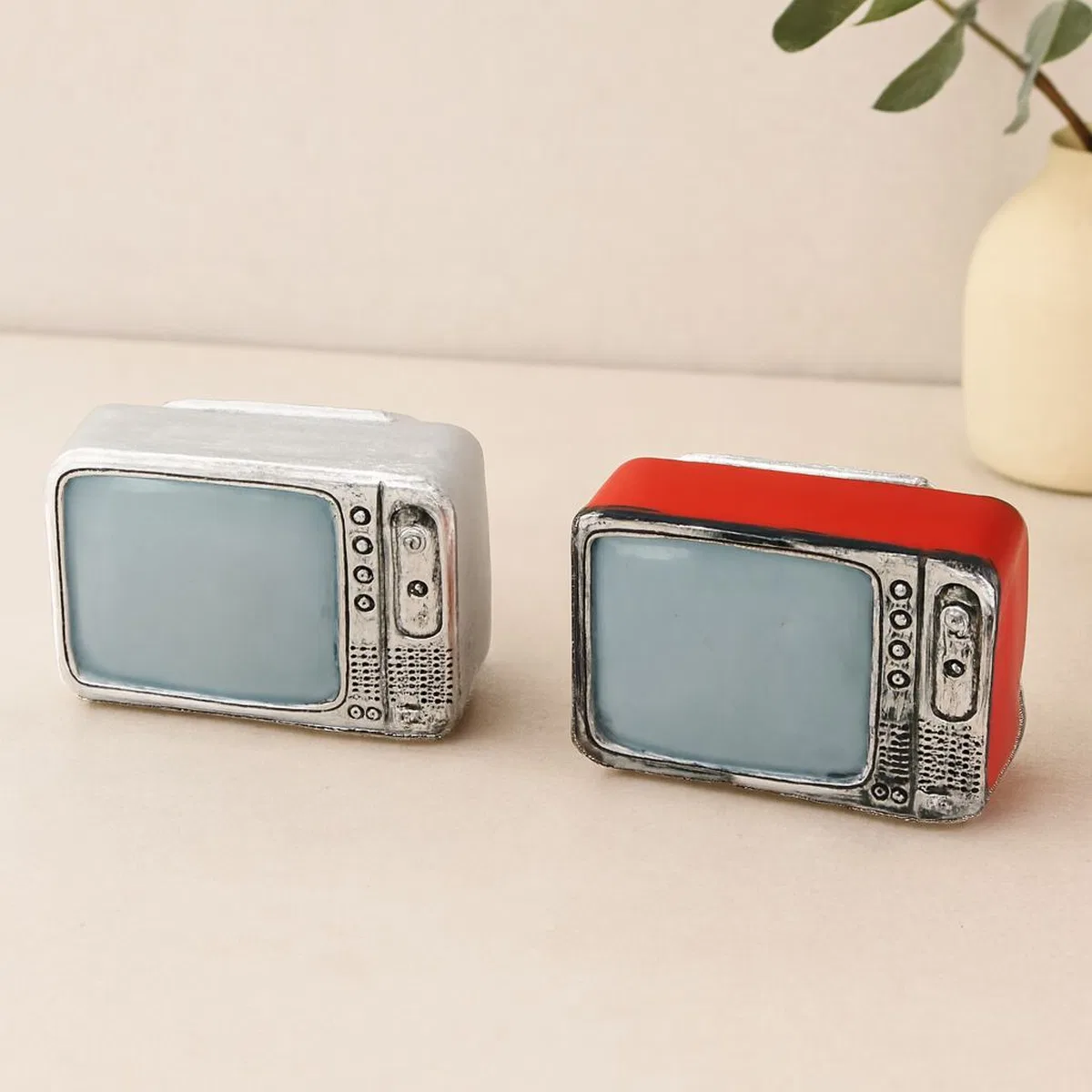 Vintage Televizyon Dekoratif Biblo Reçine 9x6 cm görsel 2