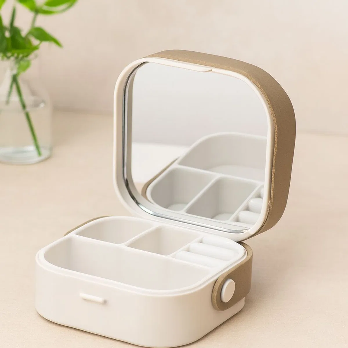 Aynalı Makyaj ve Takı Organizer Çanta 9x9x3. 7 cm - 4 Bölmeli