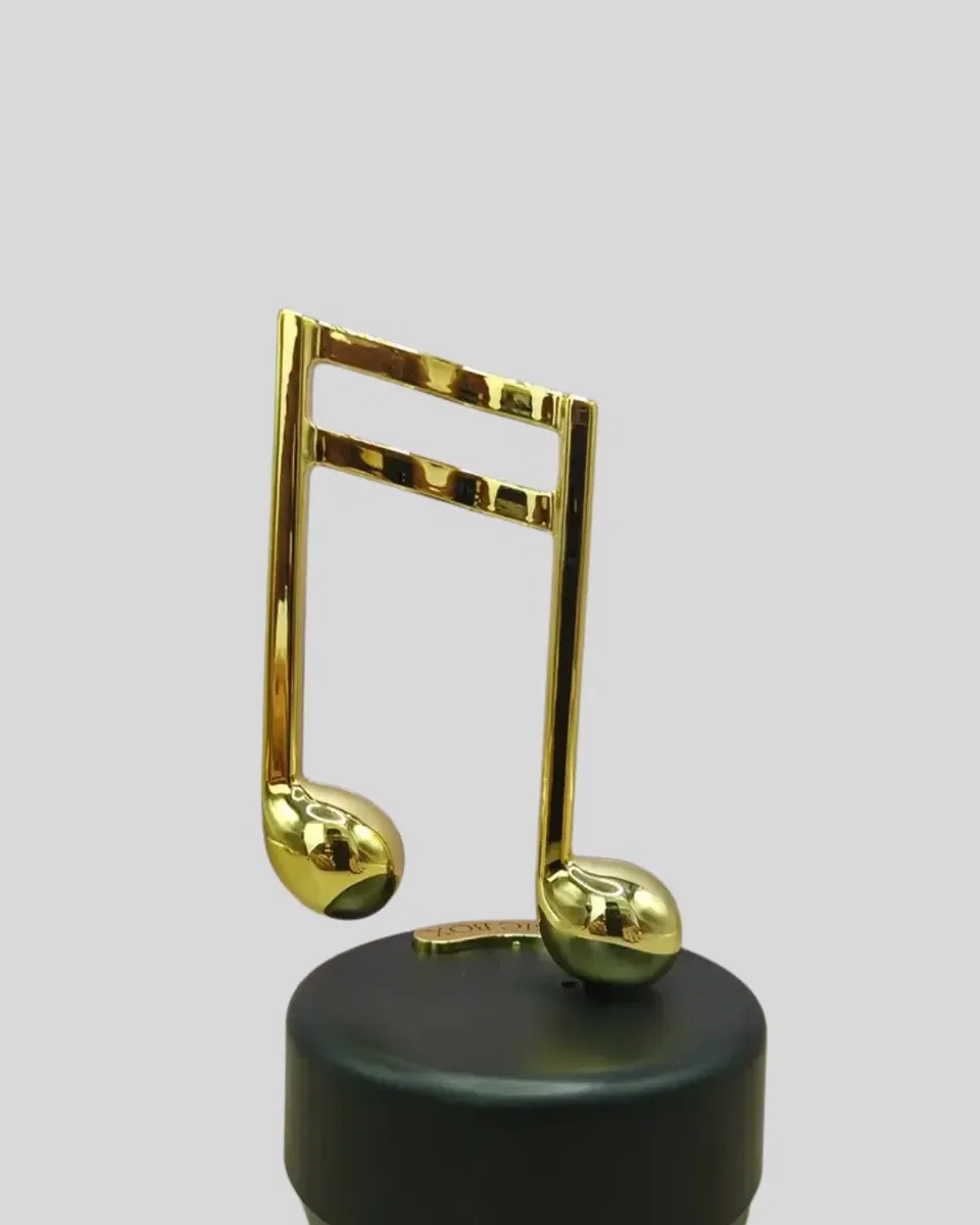 Altın Nota Figürlü Müzik Kutusu görsel 2