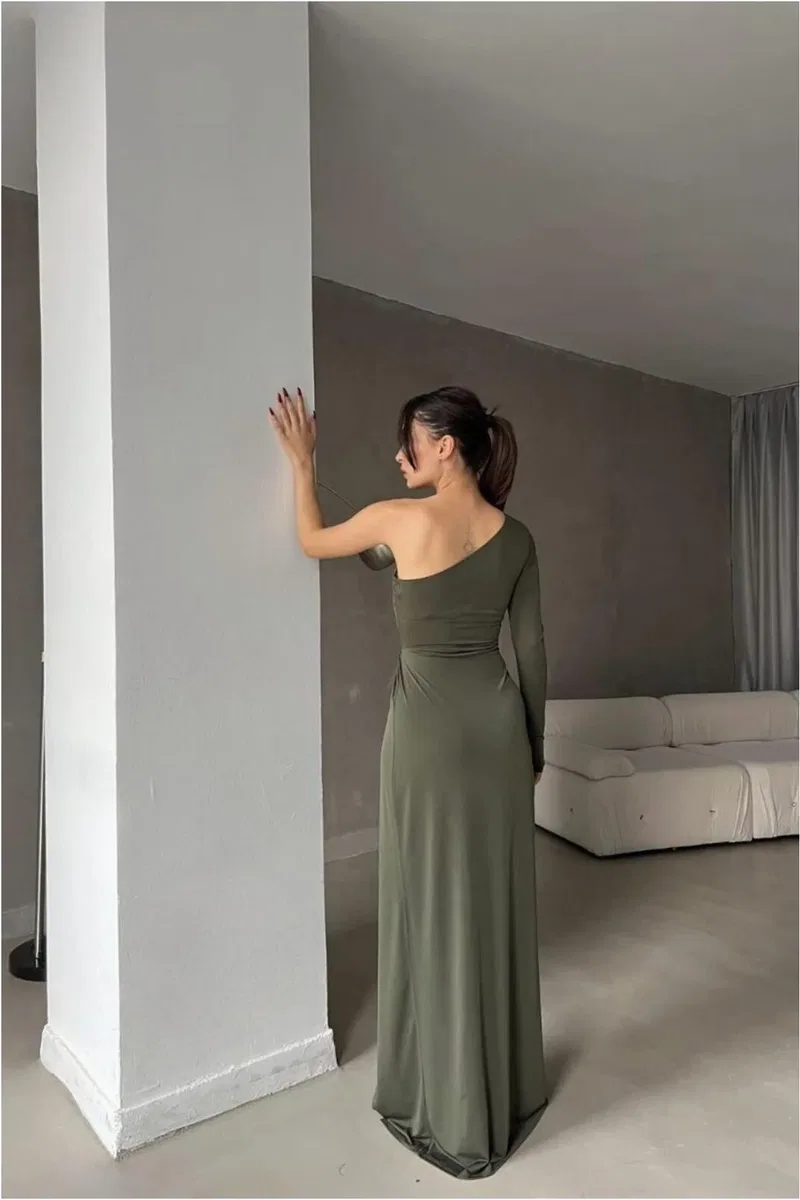 Kadın Modern Stil Saten Kumaş Tek Omuz Dekolteli Maxi Abiye Elbise görsel 8