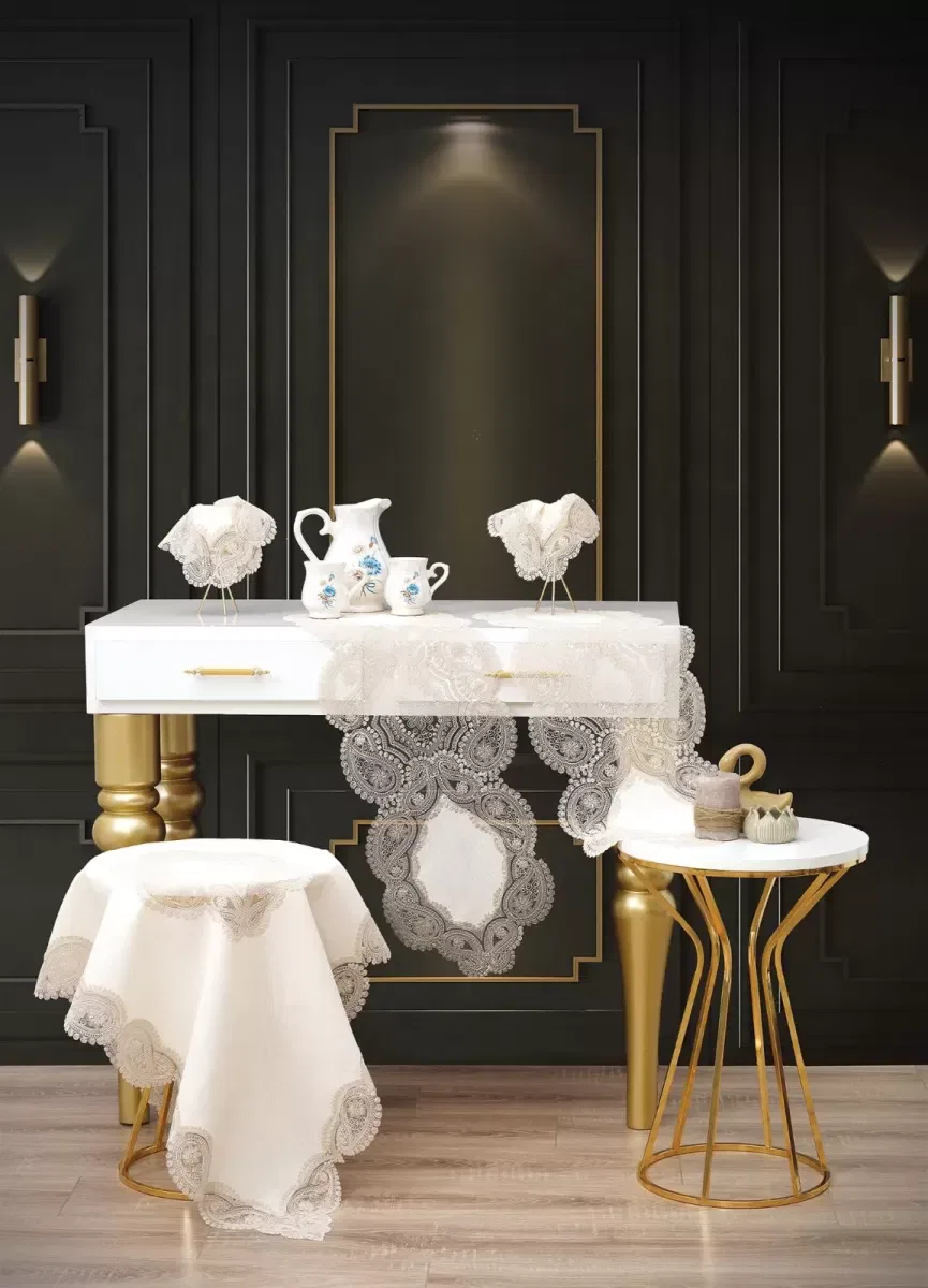 Salon Takımı 5 Parça Keten Dantelli Masa Örtüsü Runner Seti Bellisima Model No 800 -Krem-Kapiçino görsel 3