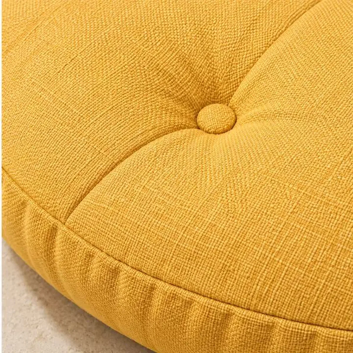 Kapitone Yuvarlak Yer Minderi · 60 × 60 × 8 cm · Hardal görsel 2