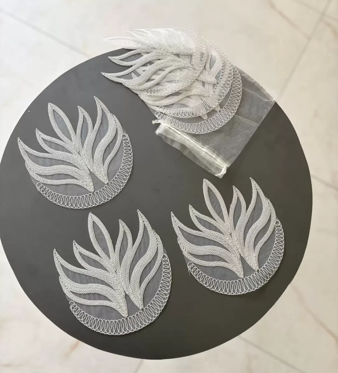 6'lı Dantel Kahve Sunumluğu 15x15 cm Asorti Desenli Şık Bardak Altlığı görsel 6