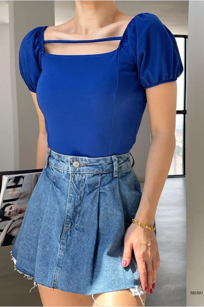 Kadın Krep Kumaş Kare Yaka Askılı Bluz görsel 4