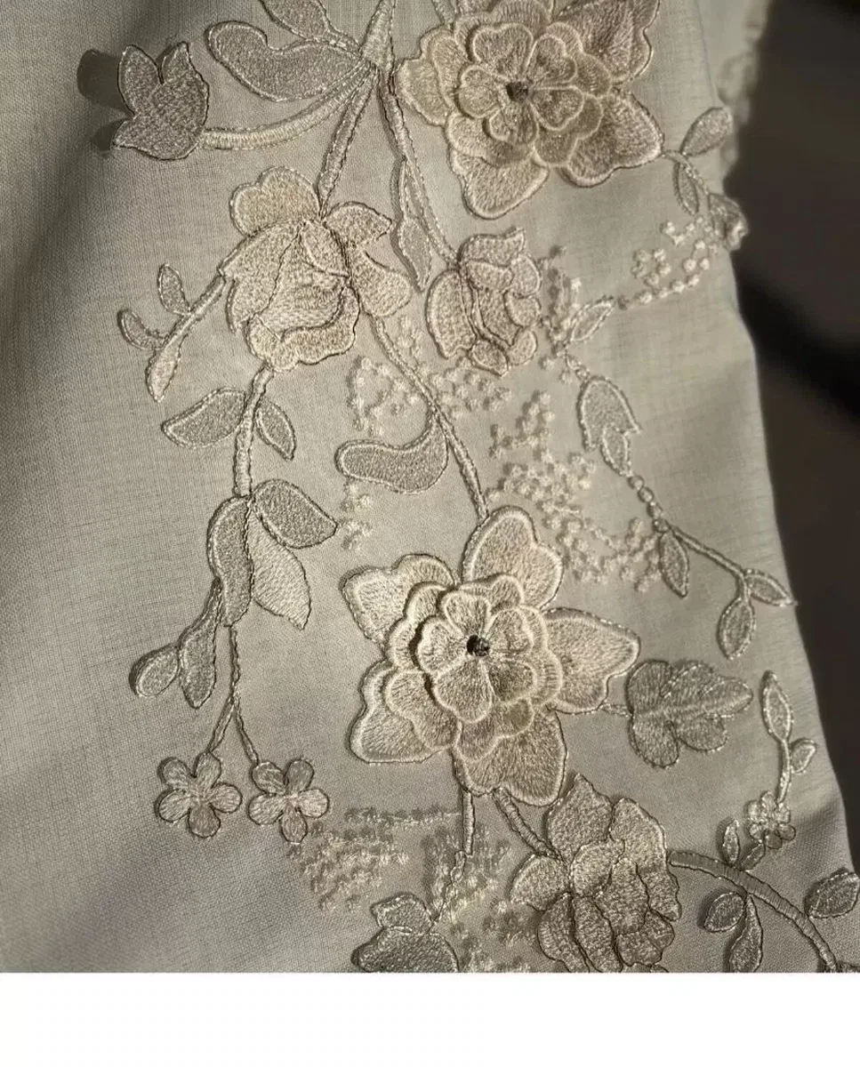 Masa Üzerine Runner, Masa Runneri Altın Simli İşlemeli Detaylı Simella 50 x 140 cm görsel 2