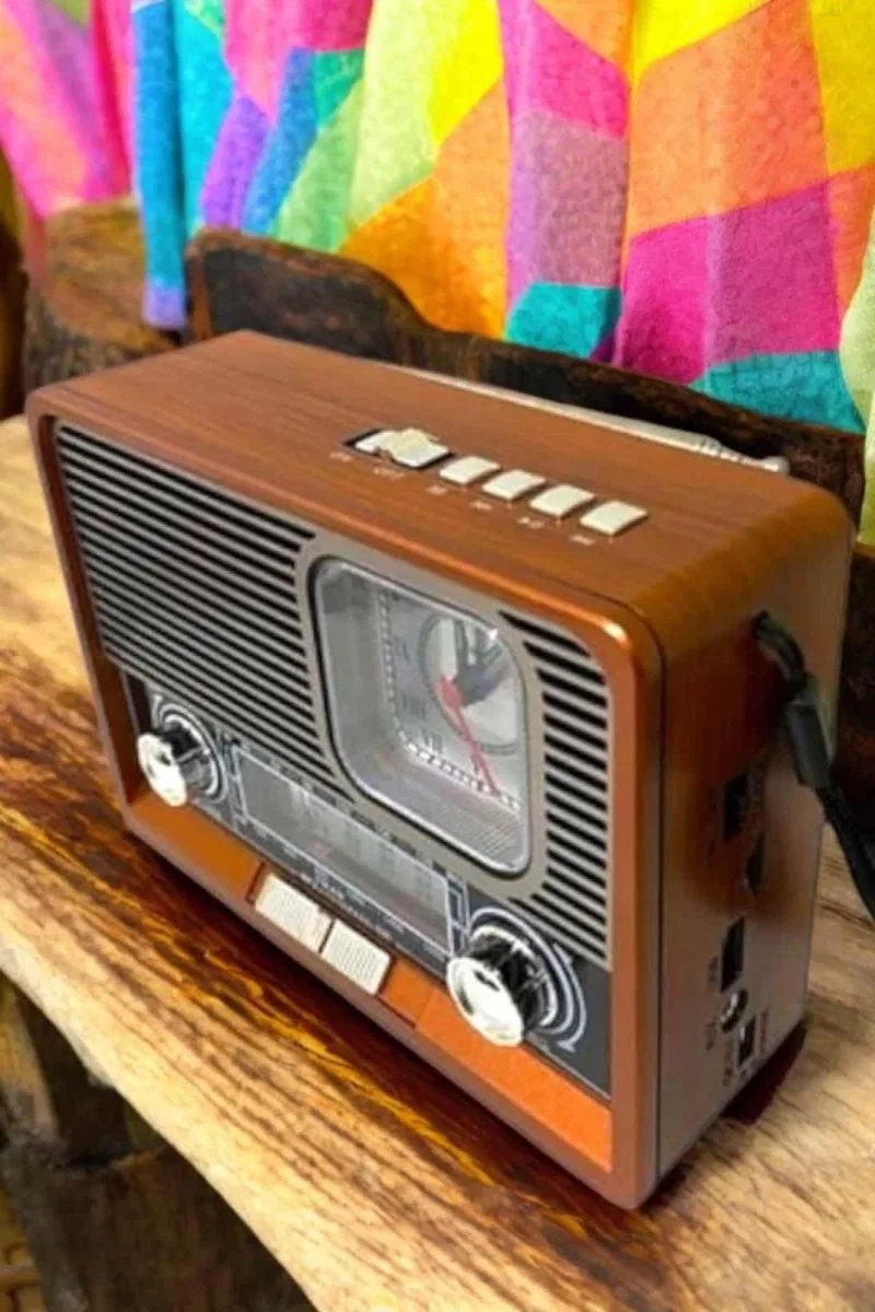 Ahşap Görünümlü Retro Bluetooth Radyo Usb, aux Ve Sd Kart Girişli görsel 3