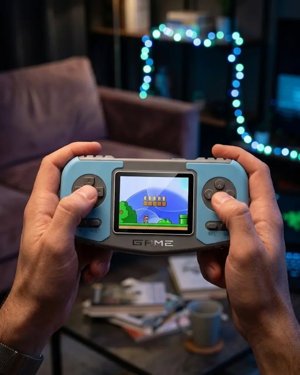 Taşınabilir Retro Oyun Konsolu Dahili Oyunlar TV Bağlantılı Şarjlı El Tipi Oyun Cihazı