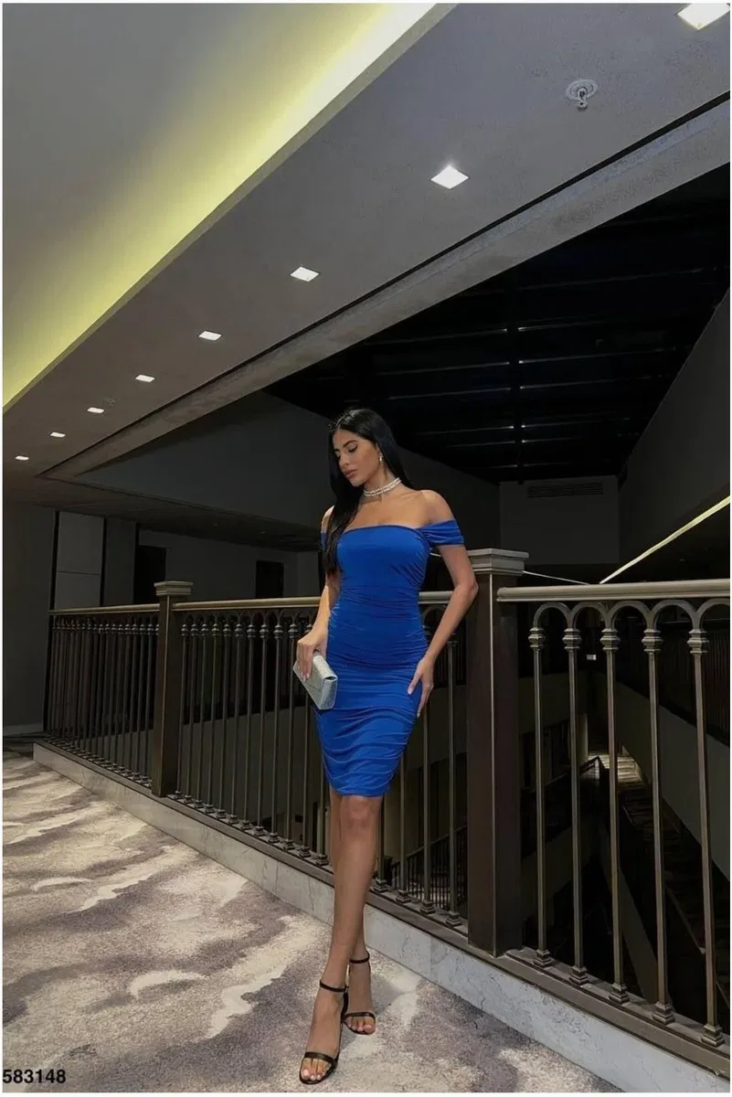 Kadın Modern Stil Esnek Sandy Kumaş Straplez Abiye Elbise