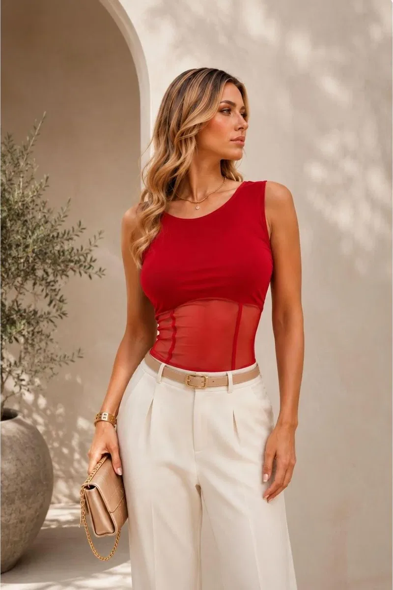 Kadın El Emeği Bisiklet Yaka Kolsuz Body