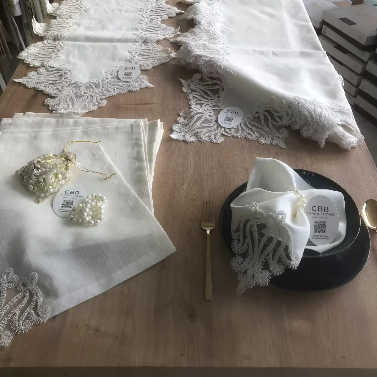 Sofra Takımı 155x220 cm Masa Seti Keten Dantelli Dekoratif Gülse Model Yemek Masası Örtüsü Krem görsel 2