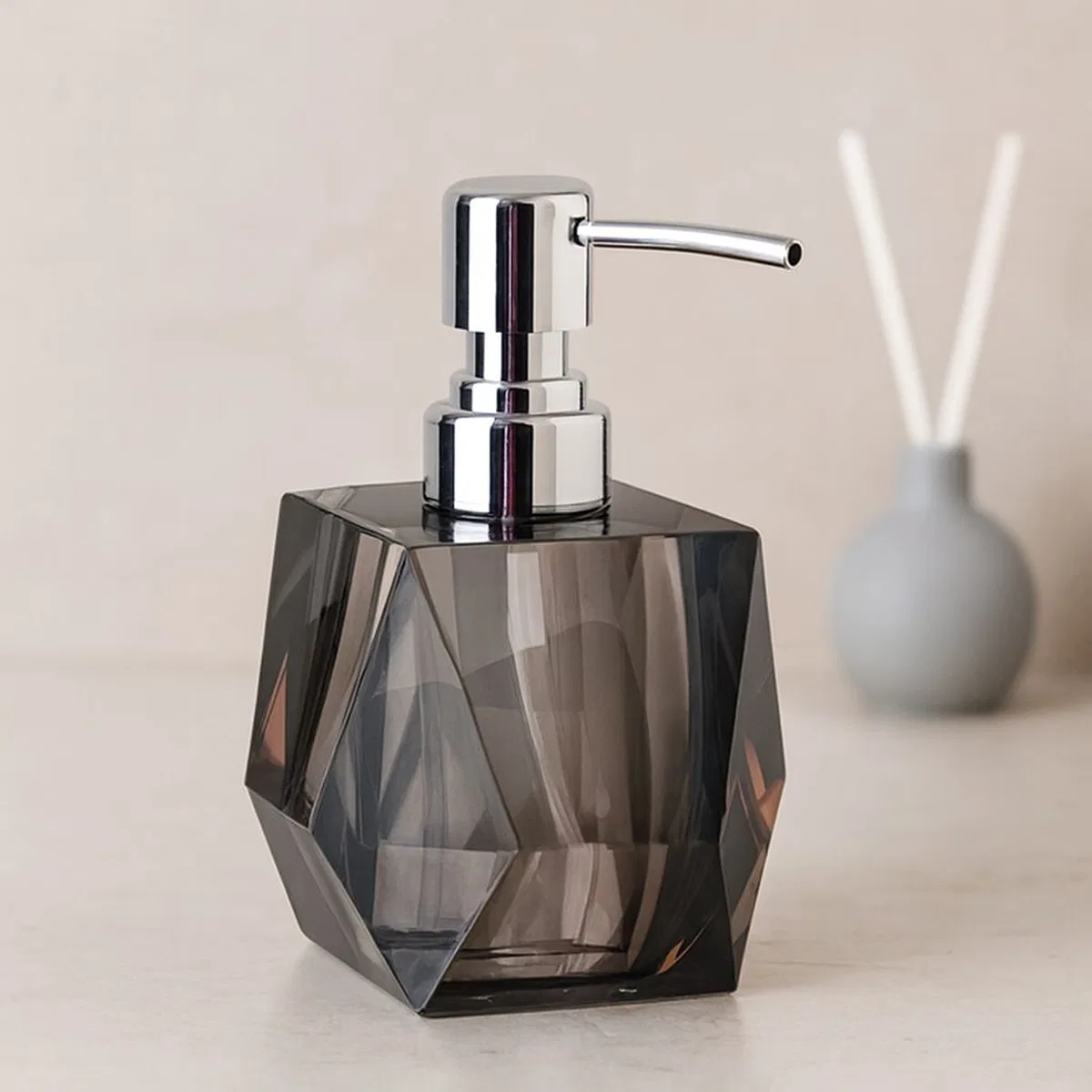 Sıvı Sabunluk 180 ml Akrilik Mika Kristal
