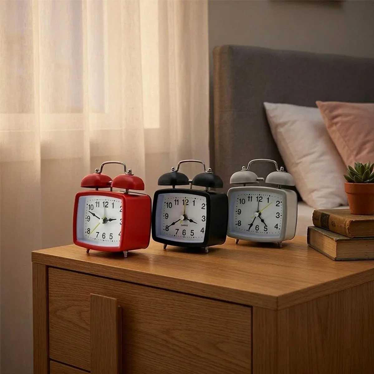 Çift Zilli Metal Masa Alarm Saati (Işıklı, Pilli) görsel 3